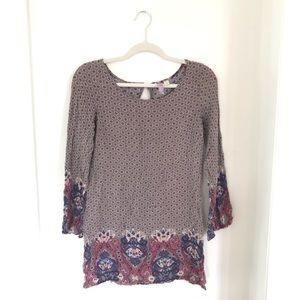 Boho Tunic Top with Peep Hole Back